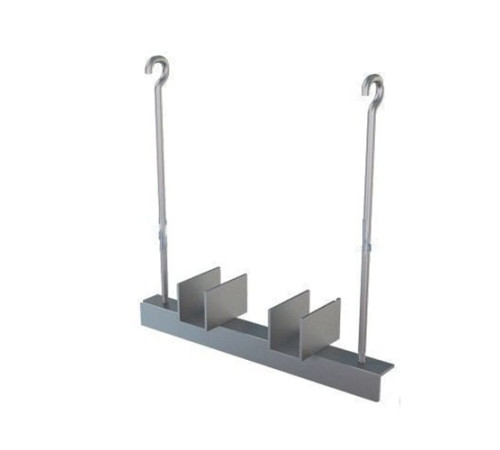 Подвески двух труб с изоляцией в Новополоцке для трубопроводов