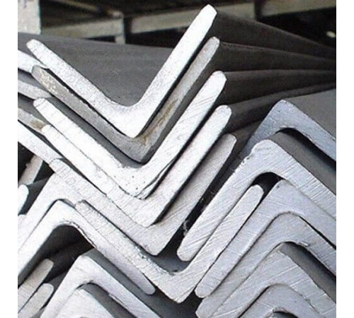 Уголки равносторонние горячекатаные в Новополоцке